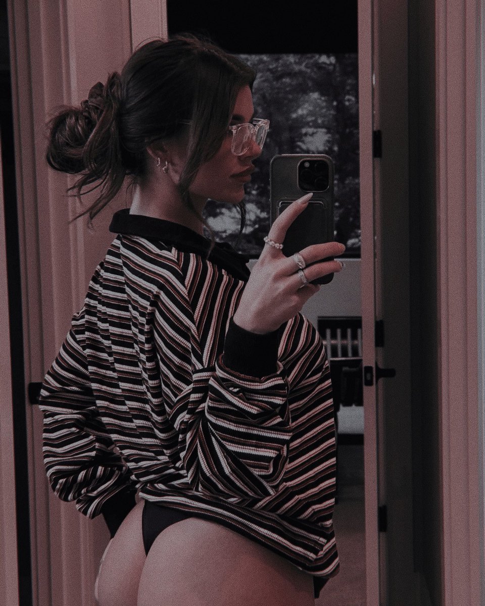 𝑨𝑹𝑰 ʚɞ tweet media