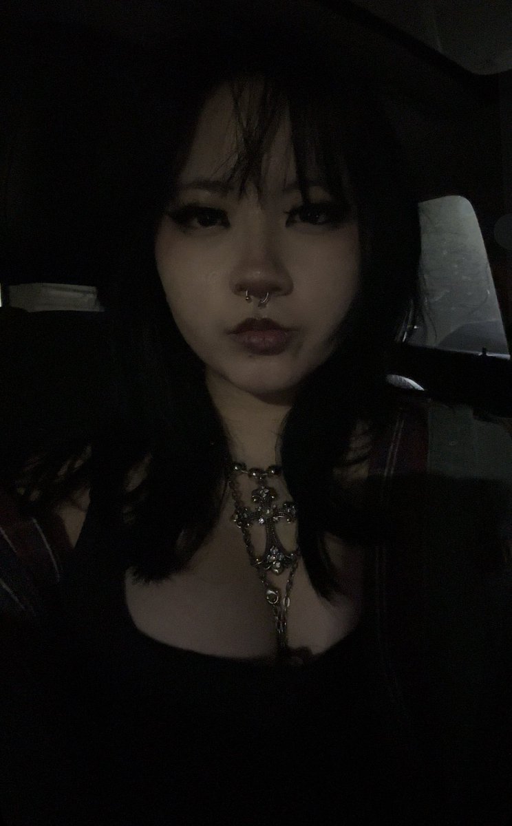 misu 🦇🩸 tweet media