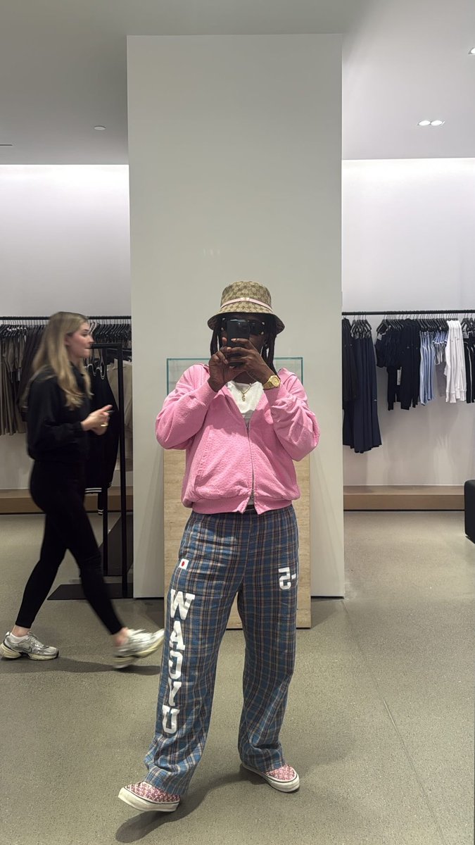 Ian Connor tweet media