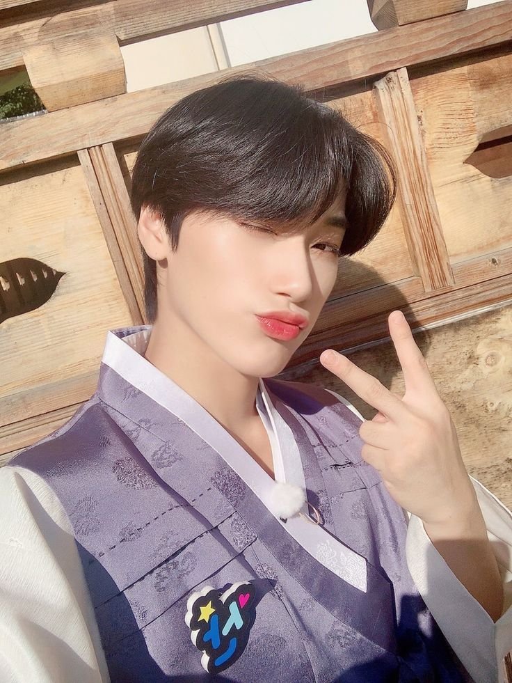 global_choisan's tweet image. San in his favorite colour. 💜

#SAN #CHOISAN #산 #최산 #サン #ATEEZ