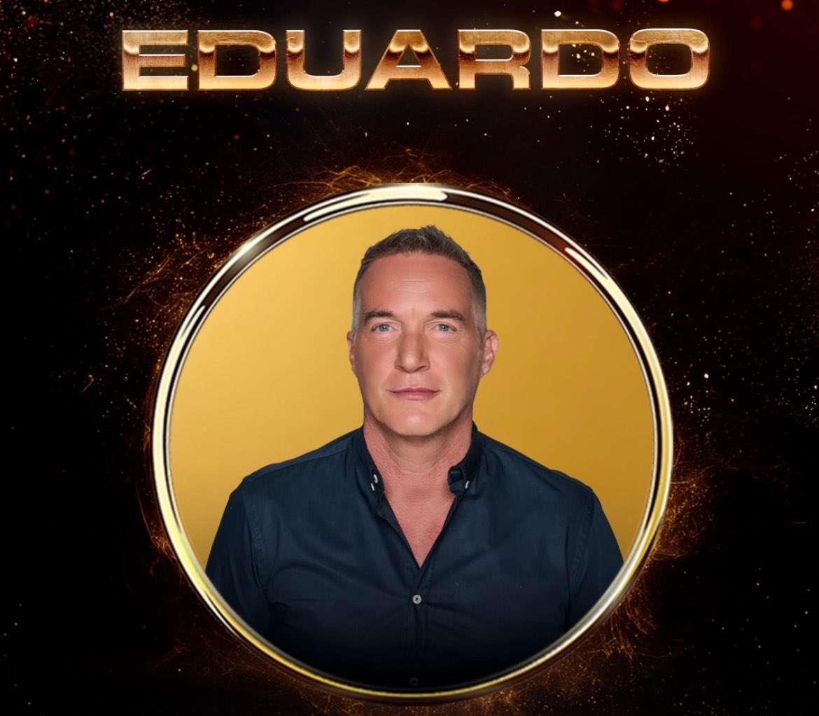 aaron  tweet media