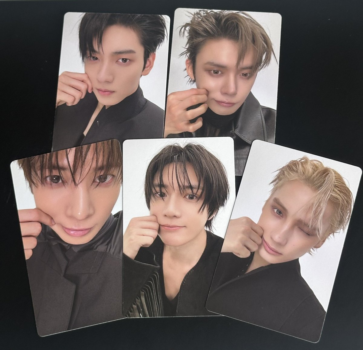 ash is missing txt ❤️🩹 tweet media