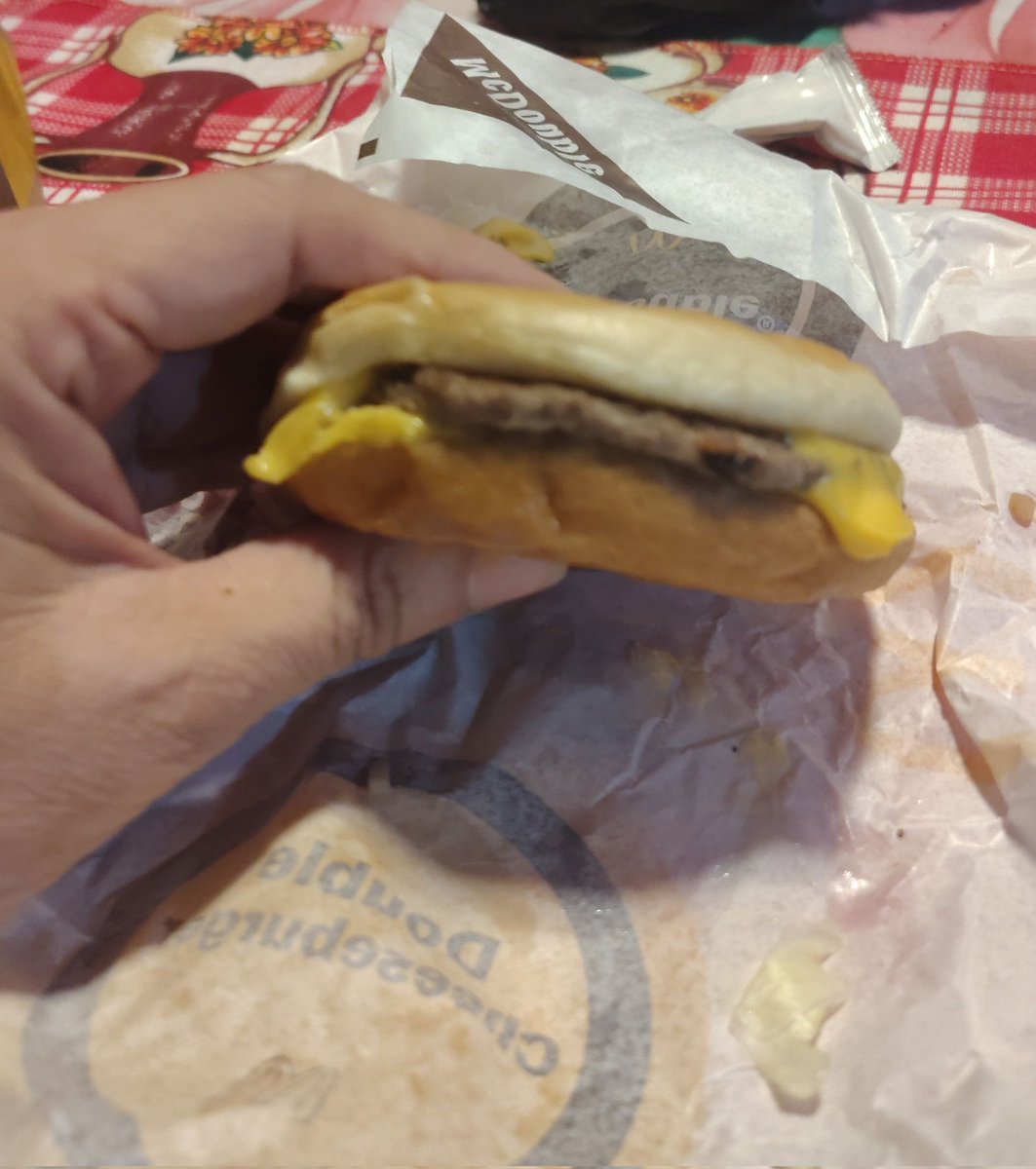 ACecilia ✝️ tweet media