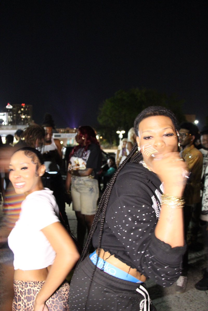 janashia waters (@janashia33) on Twitter photo 