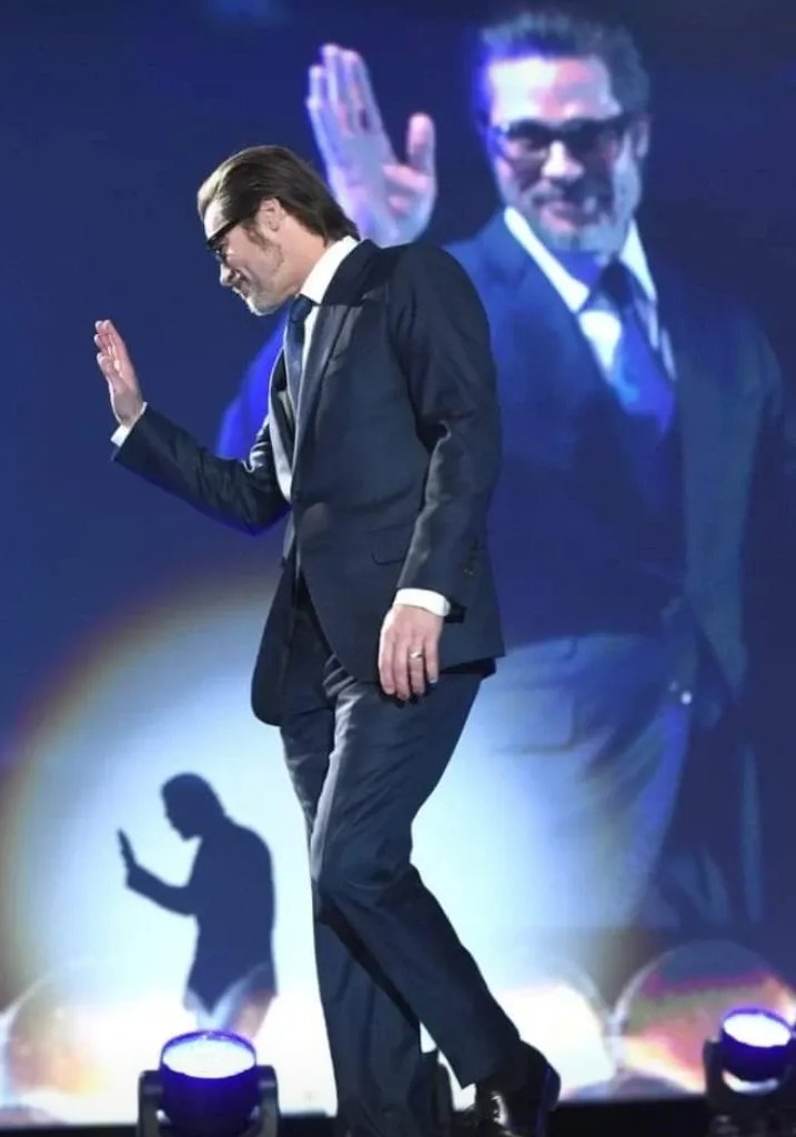 663Renegade's tweet image. #bradpitt 
#because 
#bestever 
Charming ❤️