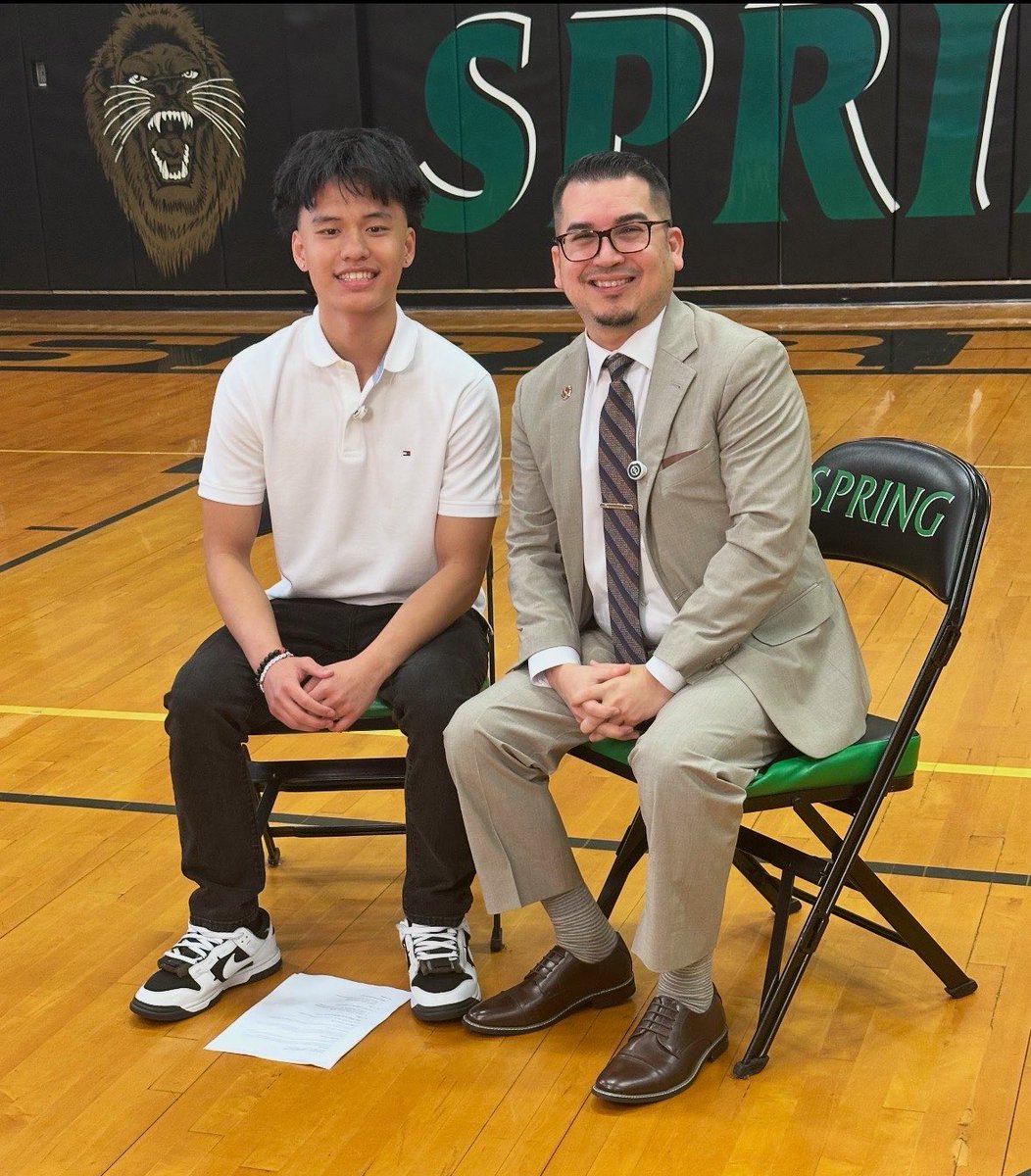 SISD_Supe's tweet photo. Proud is an understatement. Every student has worked all year for this moment—their effort, growth, and commitment matter.

Jaylan, thank you for leading with courage and representing your peers so well.

Spring ISD scholars—you are ready. Walk in confidence and own this moment. https://t.co/2SLGiVTxcX