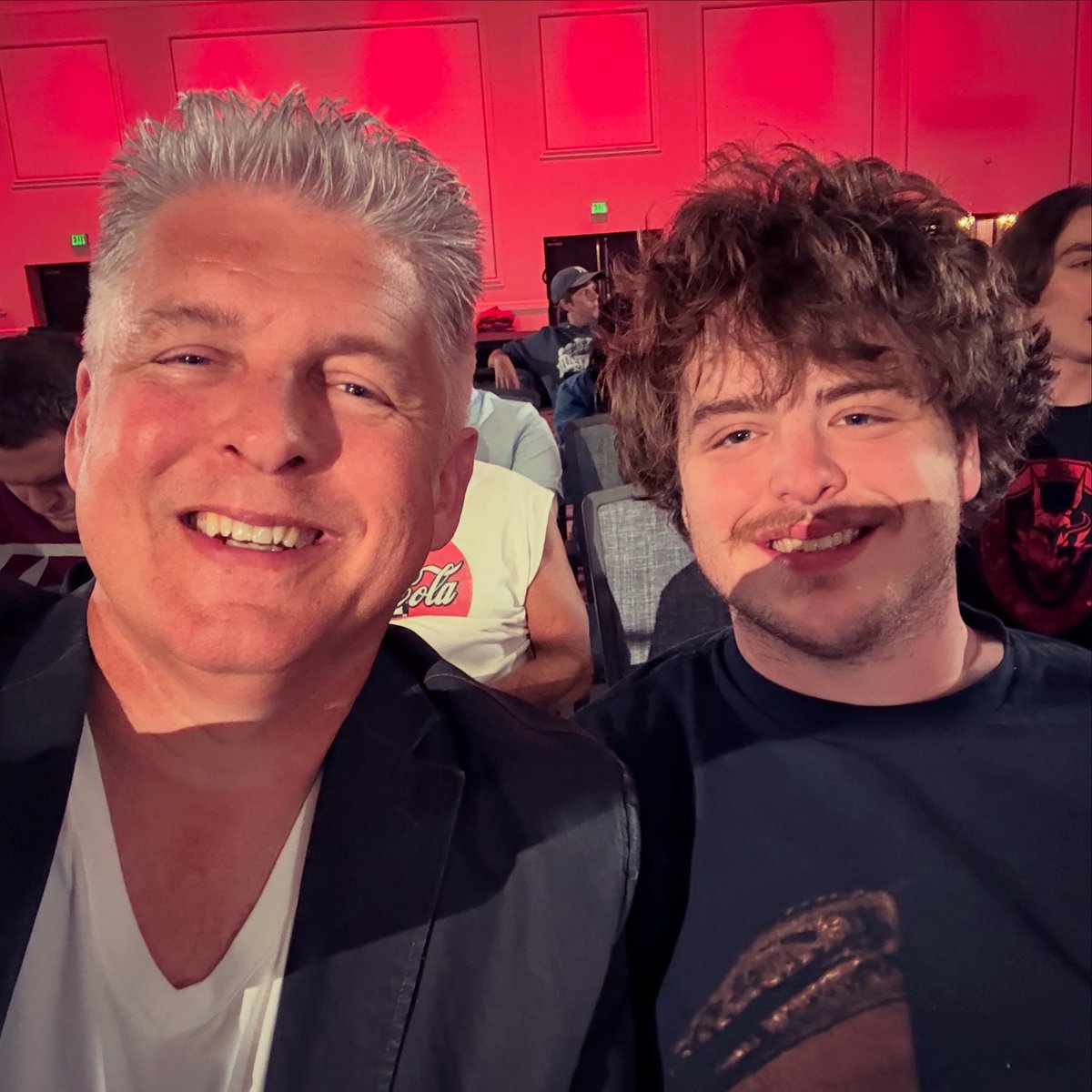 Tracy E. Myers tweet media