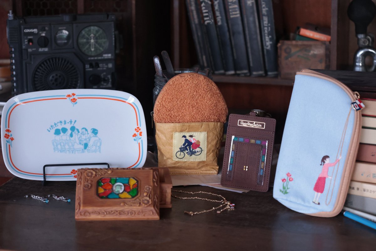 コクリコ坂から🚢 
. 「 上を向いて歩こう。 」  #どんぐり共和国