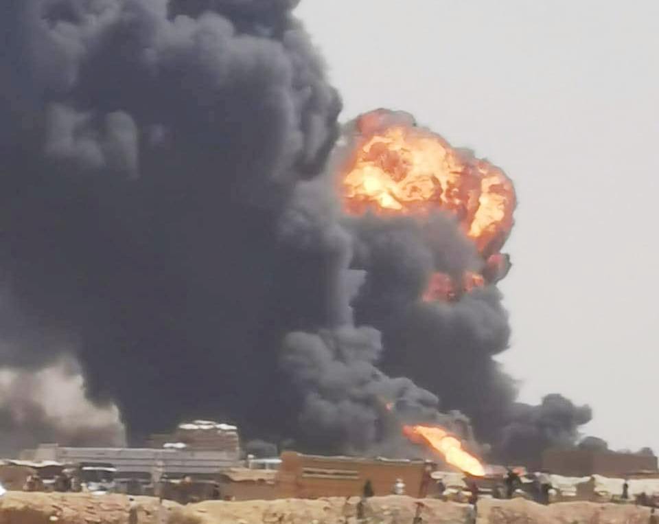 SudanTribune_EN's tweet image. Sudanese army drone strikes targeted the Adukong border crossing in West Darfur, killing at least three people and injuring dozens, including Chadian nationals. The strikes come amid intensified aerial attacks across the Darfur region.
sudantribune.com/article/312837
#Sudan #Darfur