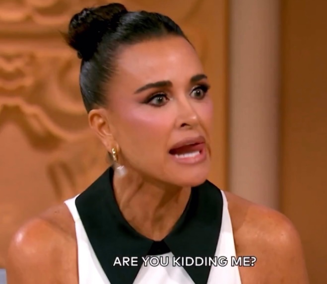 Autistic Angel Dorit Kemsley tweet media