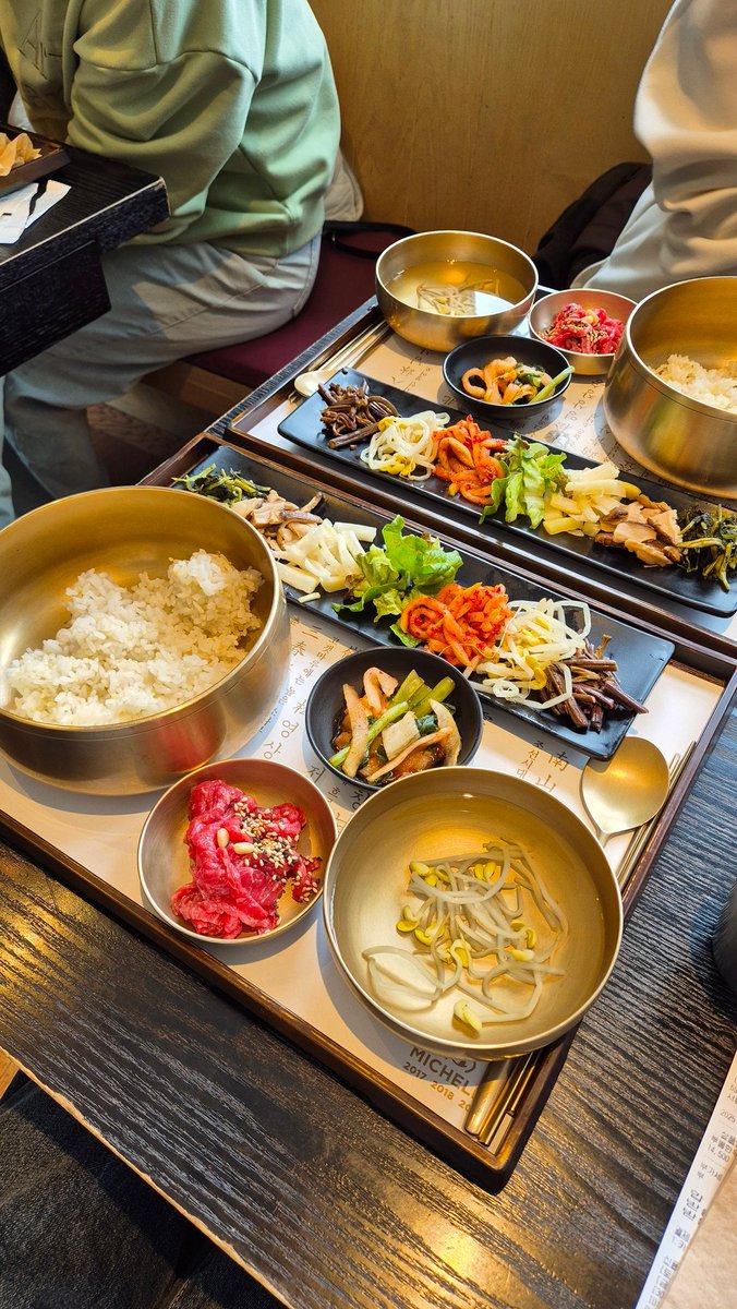 newt_travel's tweet photo. そろそろGW…！韓国旅行に行くなら【旅行アプリ「NEWT」】を使えば、こんなにコスパよく行けちゃうんです。

✈️ 往復航空券＋ホテルがセットで19,800円〜
📱 予約はスマホひとつで完結！
✨ 最大5万円分があたるだびガチャ開催中

浮いたお金で、現地で豪華にグルメやショッピングを楽しみましょう！

詳細はここからチェックできます👇️