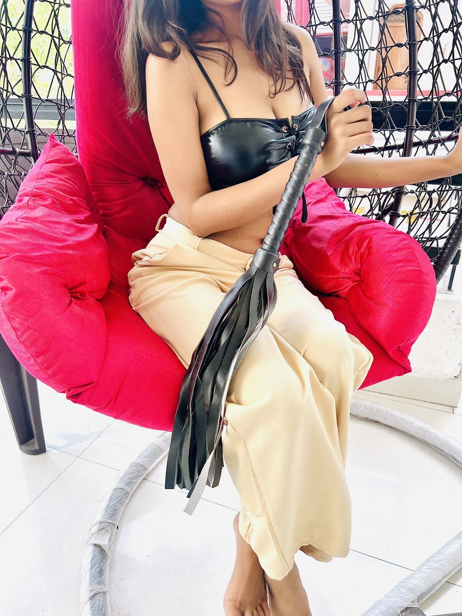 MistressRashmi tweet media