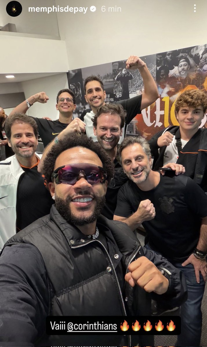 Vessoni's tweet image. MEMPHIS...

... no pós-jogo. Fotos dos artilheiros da noite contra o Santa Fe e do seu camarote na Neo Química Arena.

Holandês faz muita falta... concordam? 

#Corinthians #MemphisDepay