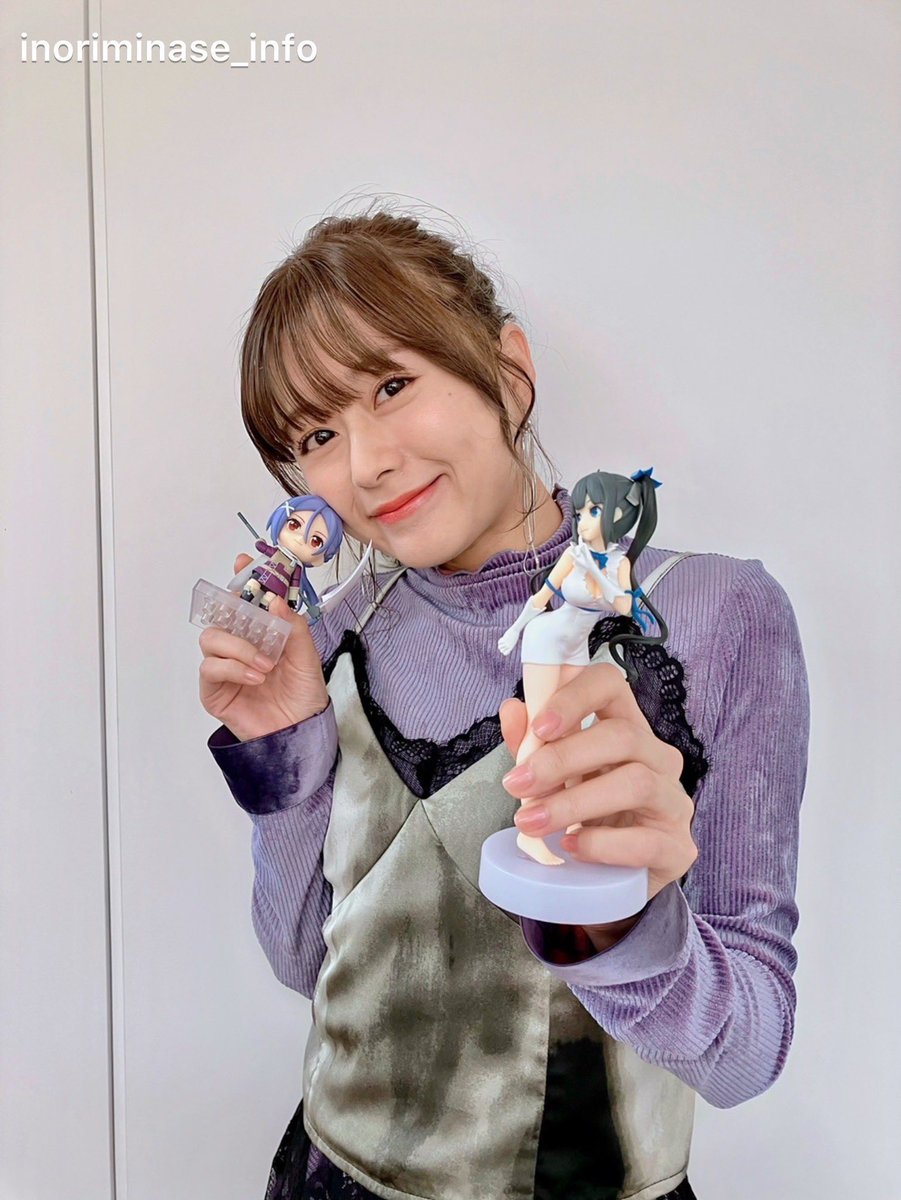 EGG FIRM10周年記念本
座談会パートに参加しております🥚
10周年おめでとうございます！
出会いの作品やオーディション秘話など思い出話に花が咲きました！
EGG FIRMオフィスにて行われた対談＆撮影の模様をぜひお楽しみくださいー！