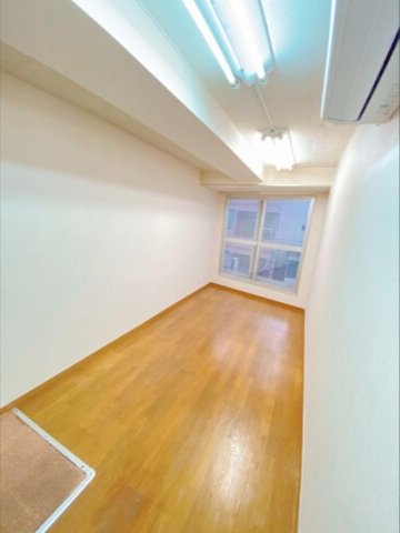 なってるハウス tweet media