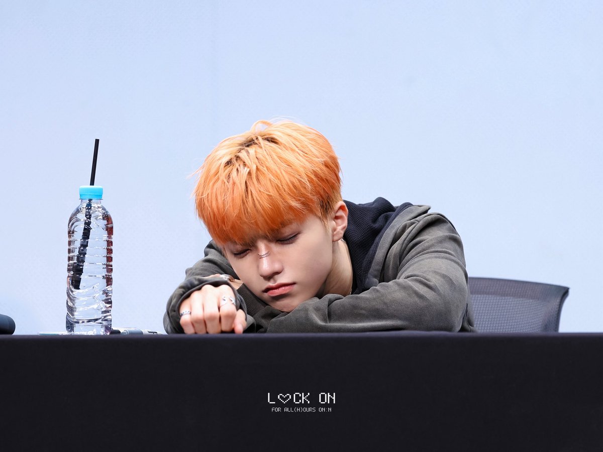 L♡CK ON tweet media