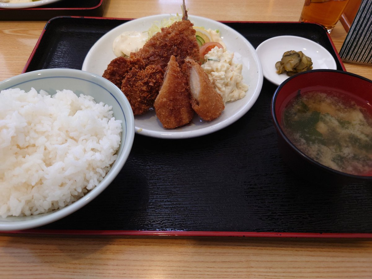 ミラー tweet media