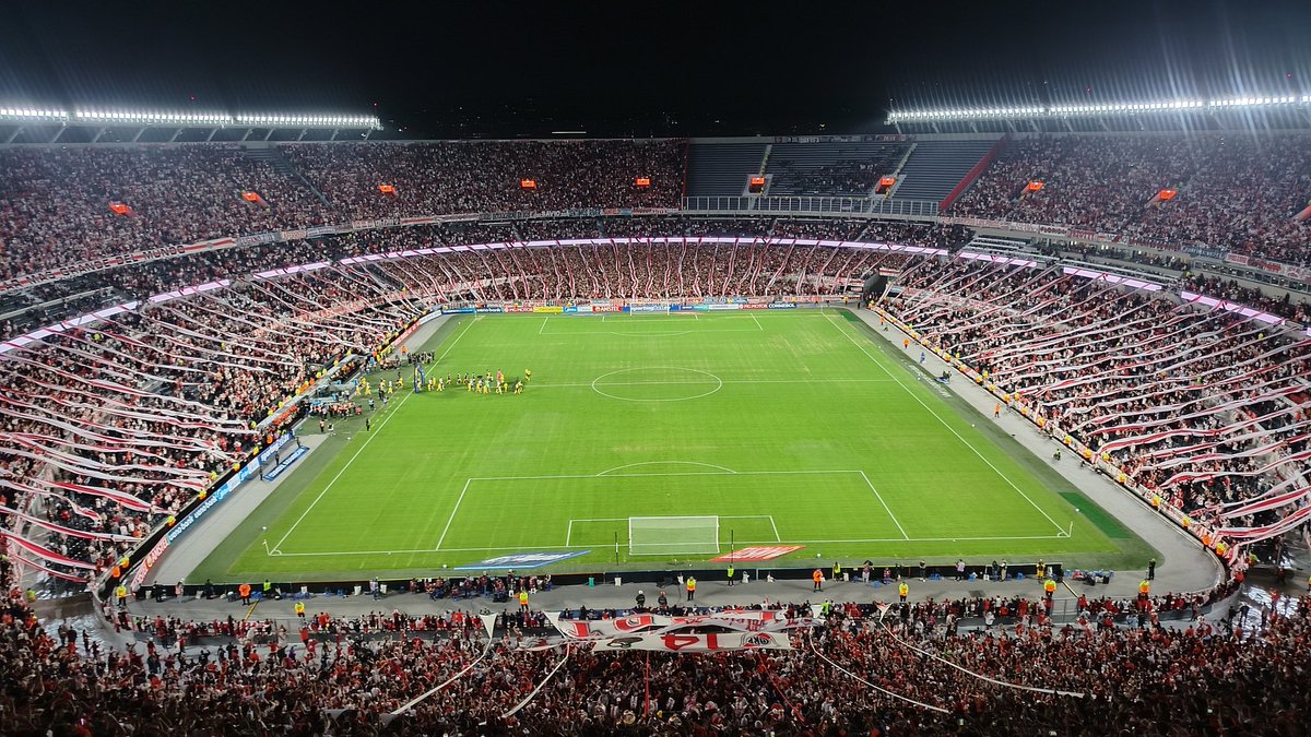 𝙰𝚐𝚞𝚜 tweet media