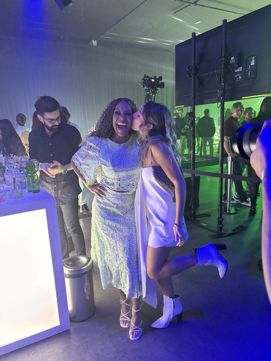 Samira 💋 tweet media