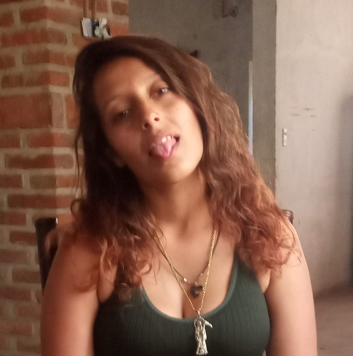 fl_simental's tweet photo. @transcassia @annikkababyy Se le antojo a mi tía 🥰 https://t.co/ckxlFZun6n