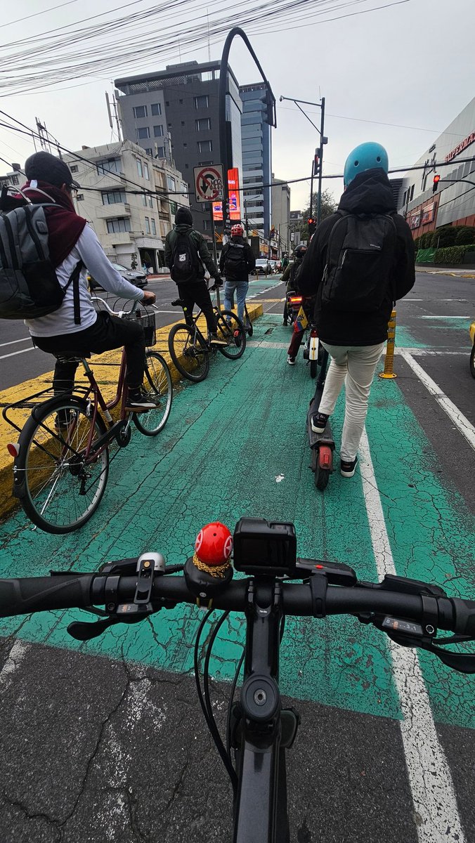 javoᵉᶜ 👽🚲 .--- .- ...- --- . -.-. tweet media