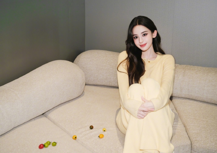 FunctionFu32032's tweet photo. 娜扎超美啊 怎麽會有這麽美好的女生 https://t.co/EHWkFm0SGL