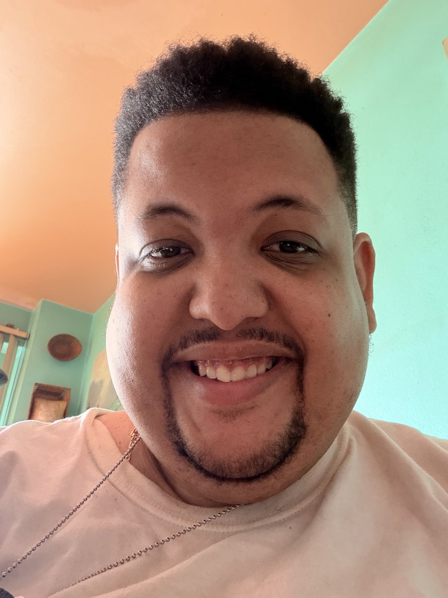 mr_too_soon tweet media