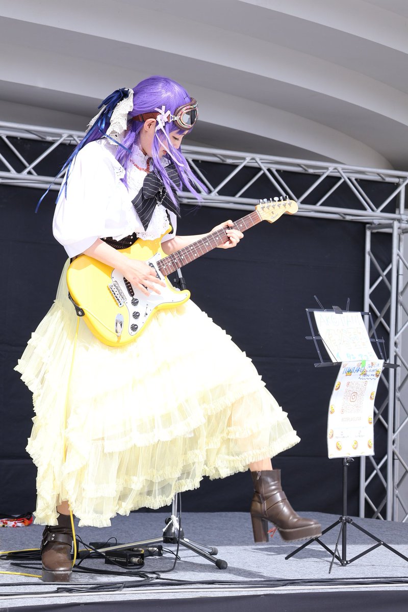 kae66406707's tweet photo. 😆「日刊 伊谷さん」vol.1981 🎸✨
「Thank you Fes」@天理コフフン
伊谷亜子🎸Ako Itani #5
🎉4/18(土)Soc
🎸4/19(日)Rumio
🎸4/20(月)RUIDO
🎸4/21(火)東京
🎸5/9(土)東京
🎸5/10(日)栄ミナミ
💃5/17(日)鶴舞公園
🦌5/24(日)奈良▶京都
🎋7/7(火)SB&HL
#伊谷亜子 #39fes #天理コフフン https://t.co/1jsWJksucl