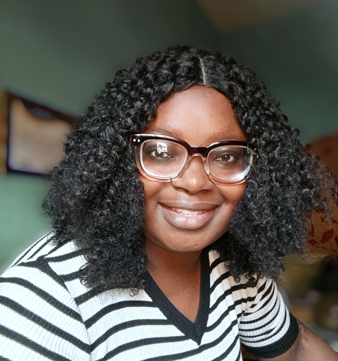 Vera Oseighe Ogbebor || Graphic Designer tweet media