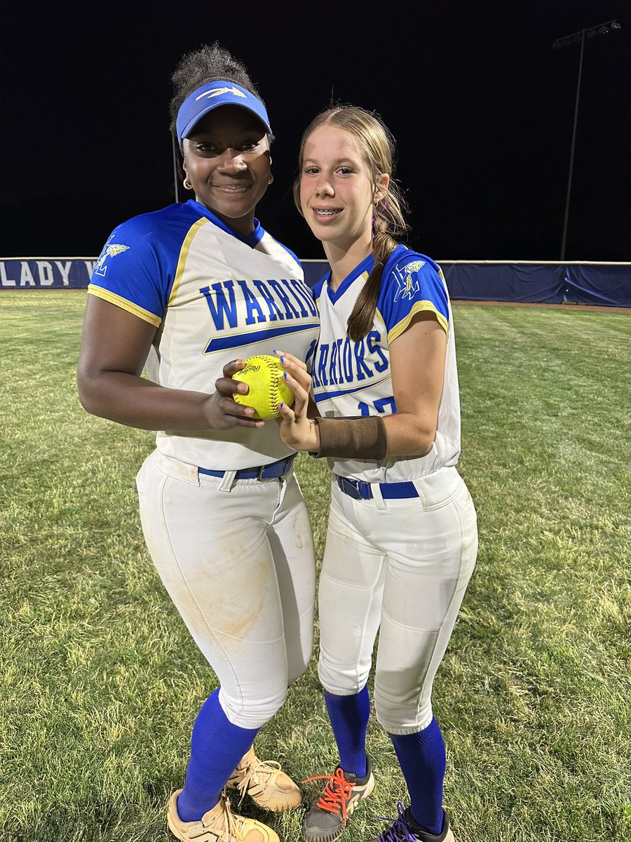 ILSoftball tweet media