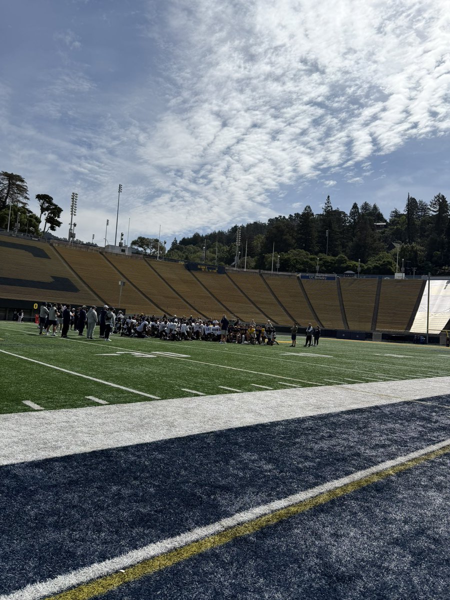 Luis Valdez tweet media