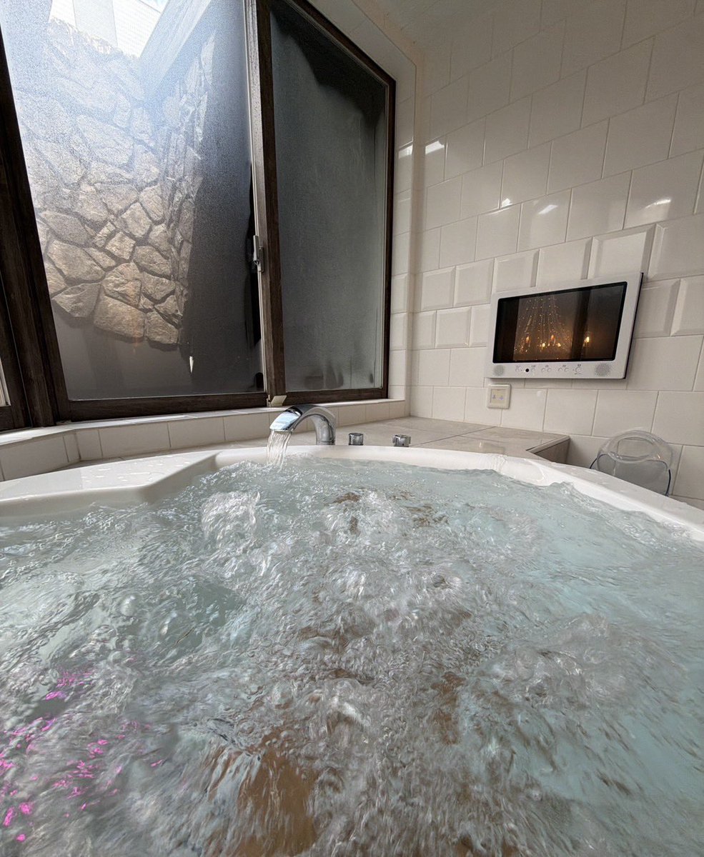 Ray a.k.a. M tweet media