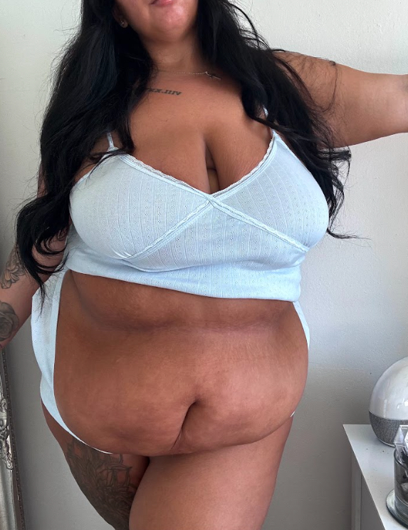 Gabs🍩 tweet media