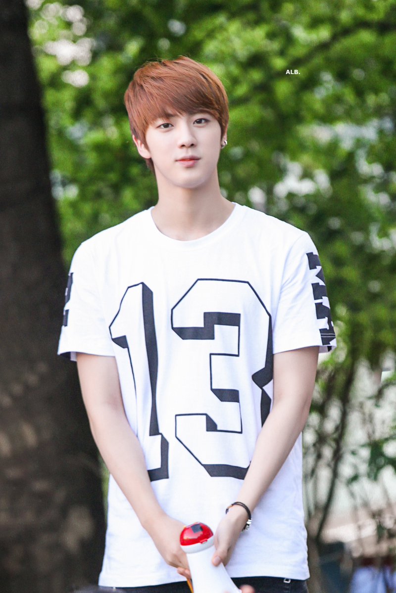 A LITTLE BRAVER 🐬 tweet media