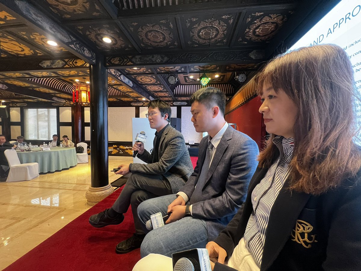 shilpaonc's tweet image. Was amazing to see the  adoption of @IBCG_BladderCA consensus guidelines on intermediate risk NMIBC classification &amp;amp; management of MIBC by our 🇨🇳  colleagues led by #Dr. YigeBao 
Grateful to work with the visionary leader @UroDocAsh &amp;amp; entire IBCG team to help disseminate info on