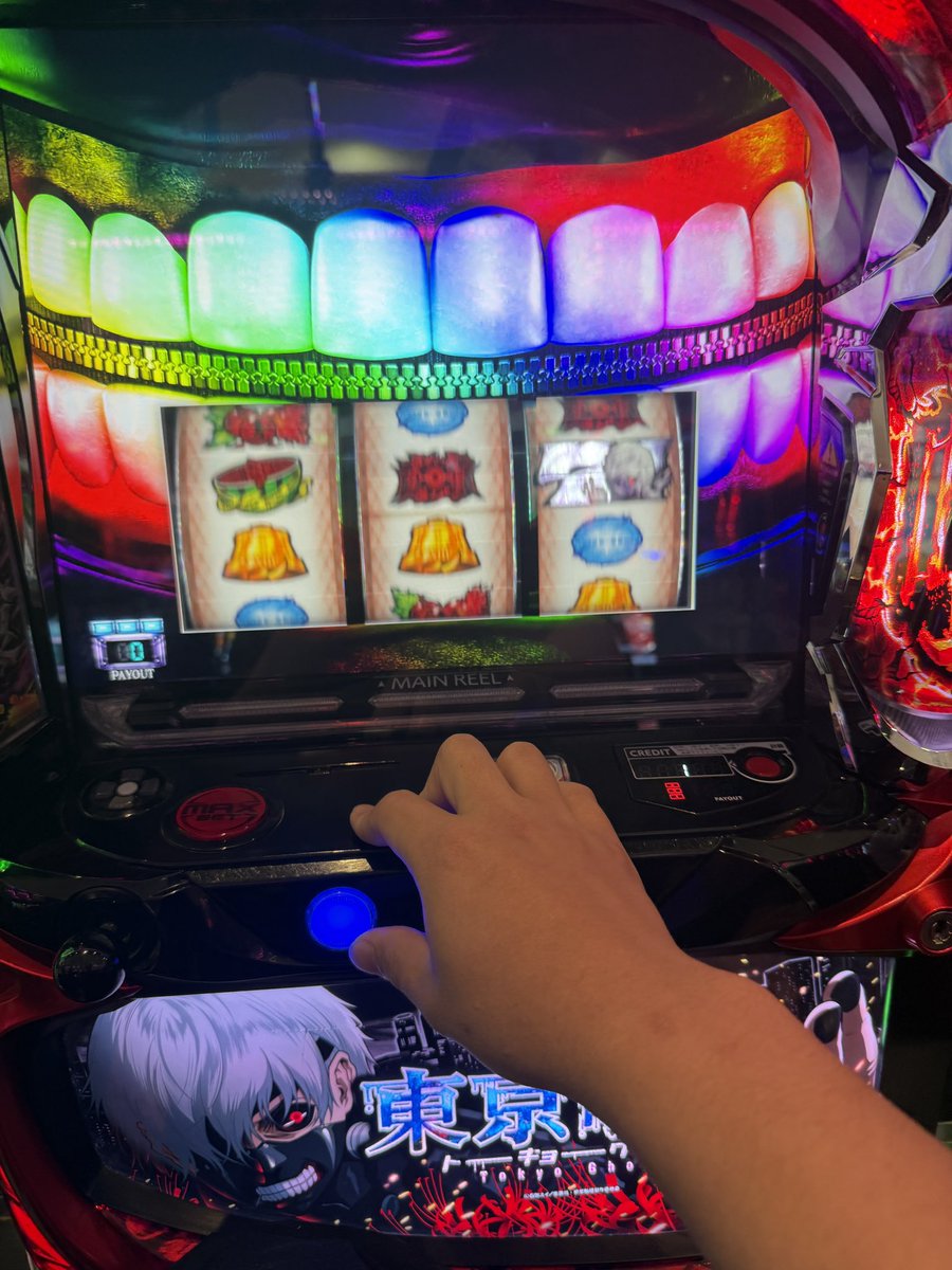 RE:Kas3mi tweet media