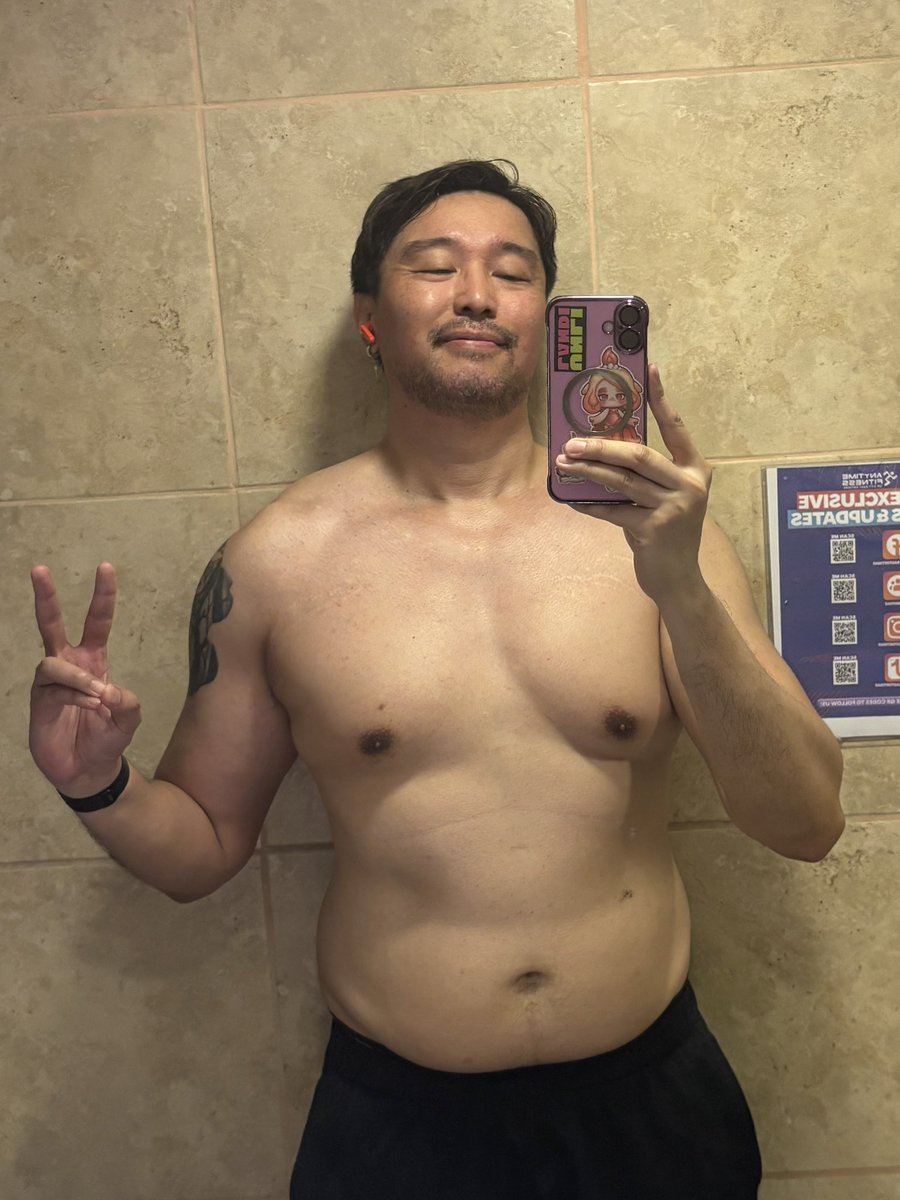 supernatural 🪩 alien 👽 superstar👾🤖🍉 tweet media