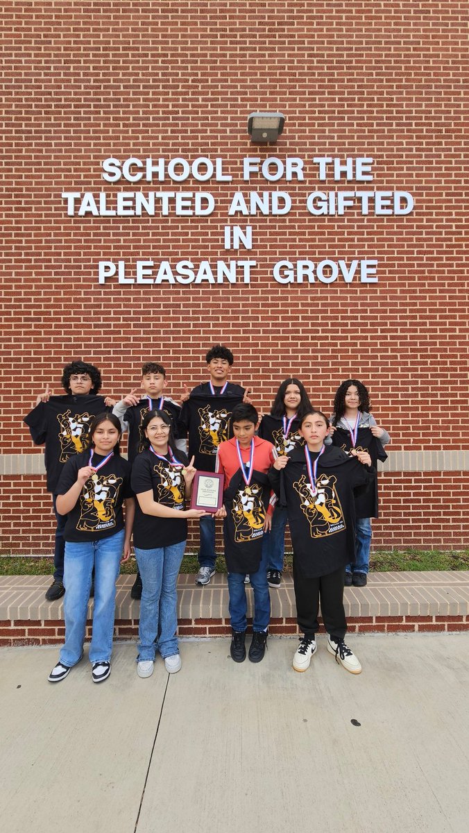 Mrs_Cortez12's tweet photo. Huge wins for our Academic Pentathlon team @TAGinPG!

This year’s Roaring Twenties theme pushed our students to think big, move fast, and compete at a high level and they delivered.

🥇1st Place Team Overall, 7th Grade Division
🥇1st Place Super Quiz Team, 7th Grade
🥇1st Place Overall Individual, Anais (7th Grade)
🥈2nd Place Team Overall, 8th Grade Division

From literature to math to the intensity of the Super Quiz, they showed up ready. Every round. Every question.

So proud of our Owls!! 🦉💚💛

@dallasschools @disdactivities @DrReyC @DISDRegionIV @MsPemble #Region4SayNoMote