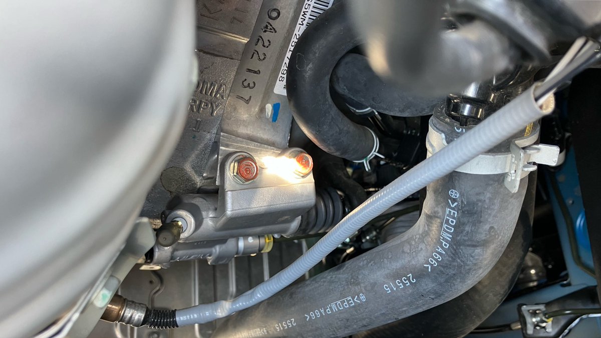 わいす tweet media