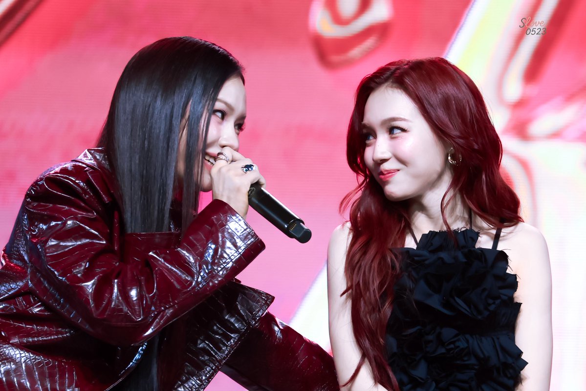 lmanoy 🐈‍⬛🐈 tweet media