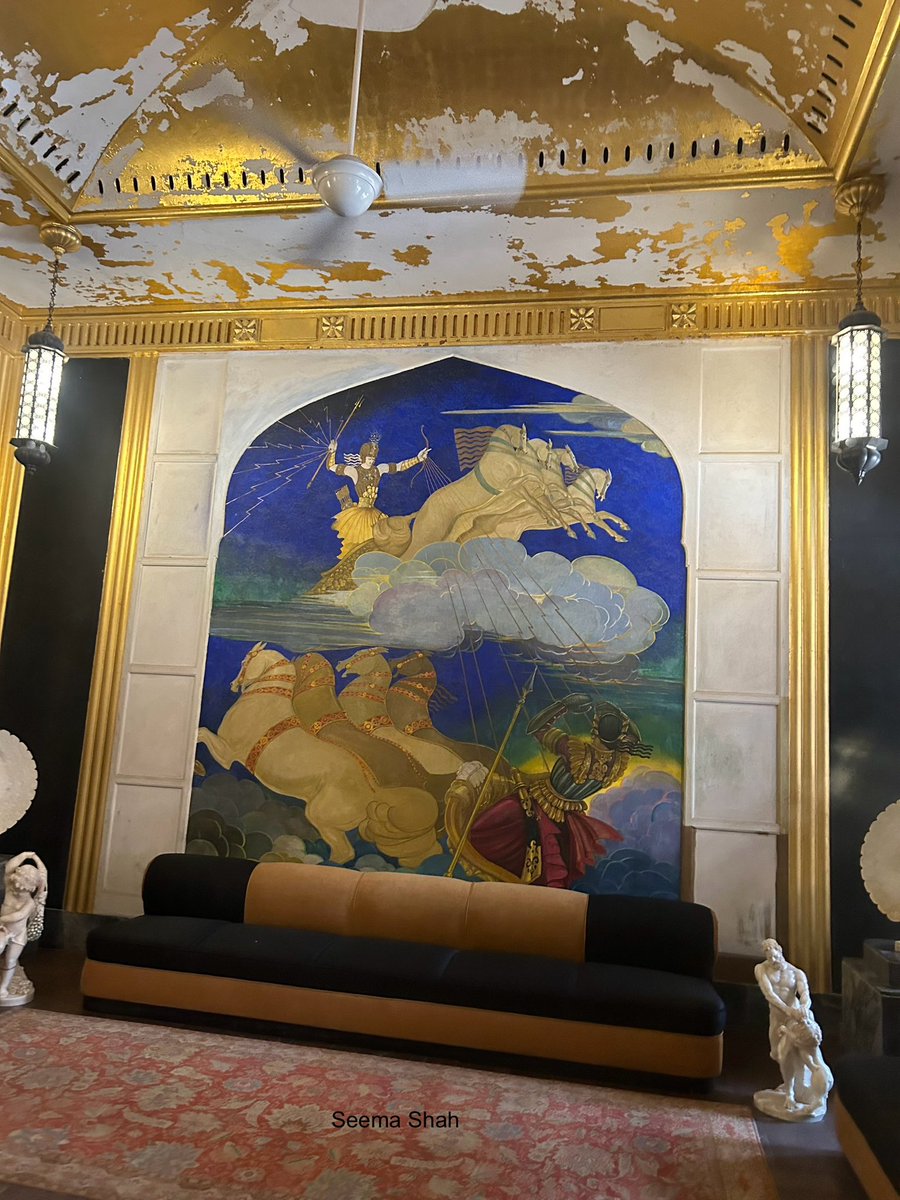 SeemaSh46712468's tweet photo. Beautiful Wall #Paining  on the theme of #Ramayana use real gold at #Umaidbhavan # #museum  #Jodhpur 
Another Photo series celebrating #Worldartday  #incredibleIndia  #Dekhoapanadesh #theme_pic_India_art 
#Sclick
#Sऊवाच😍 
Have Joyful Day ahead🙌🏻💅🖼️🎨♥️🙋‍♀️ https://t.co/V8Chmv2xO4