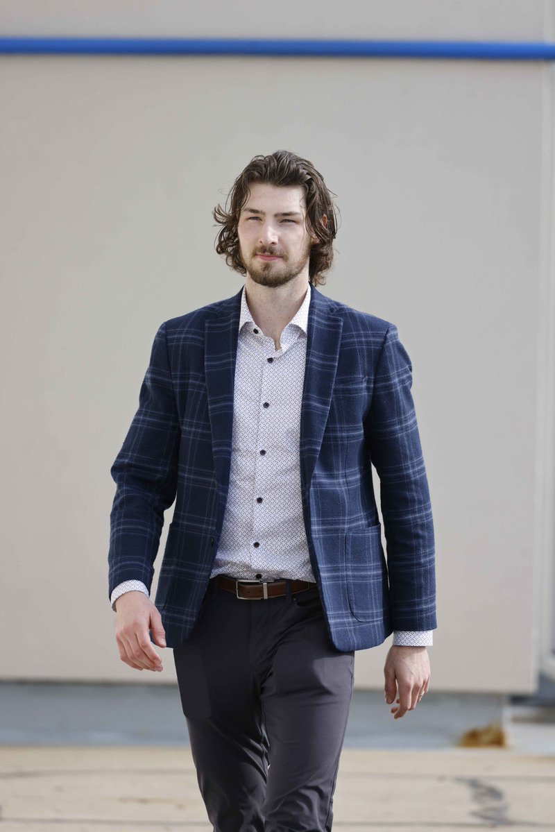 xz - buggs²⁹ tweet media