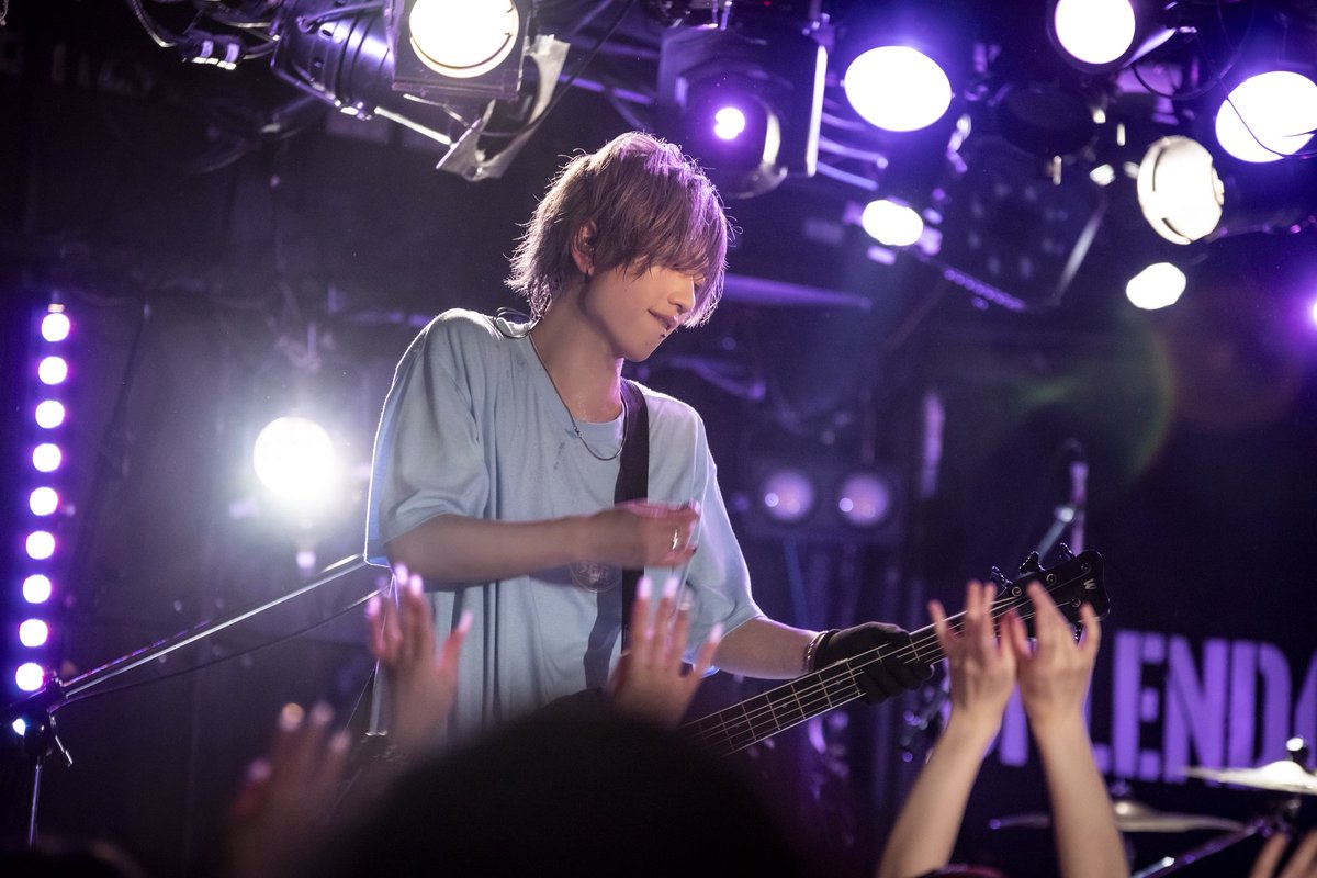 LIVE🎸🦒🪽