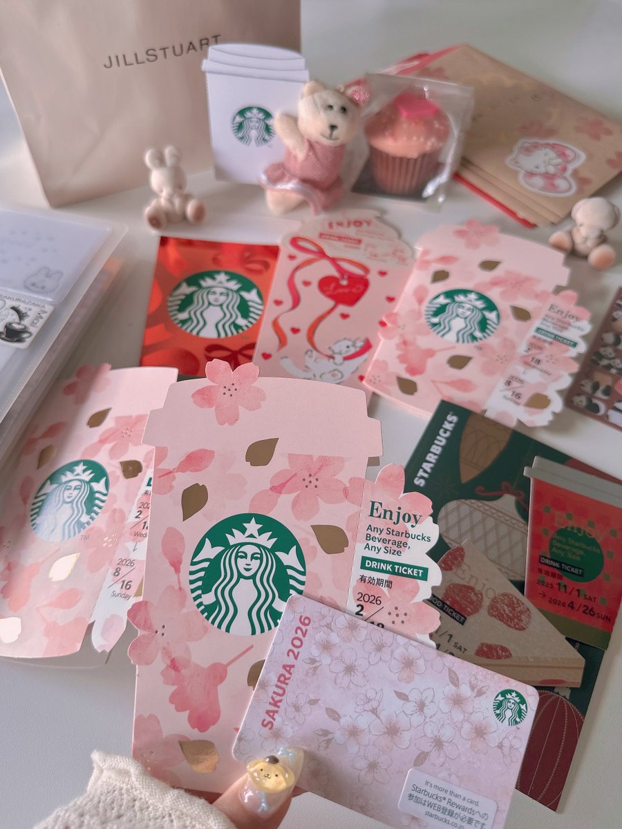 コーヒー好きのわたしにたくさん頂いたスタバチケットのお手紙🥺💌
桜散って淋しいなと思ってたけどすごく可愛くてありがとうございます🌸*.･🤍
大切に使わせて頂きます☕️✨
桜と撮ればよかった…とまだ残ってた八重桜とﾊﾟｼｬﾘしたのでｲﾝｽﾀに⟡.·*.