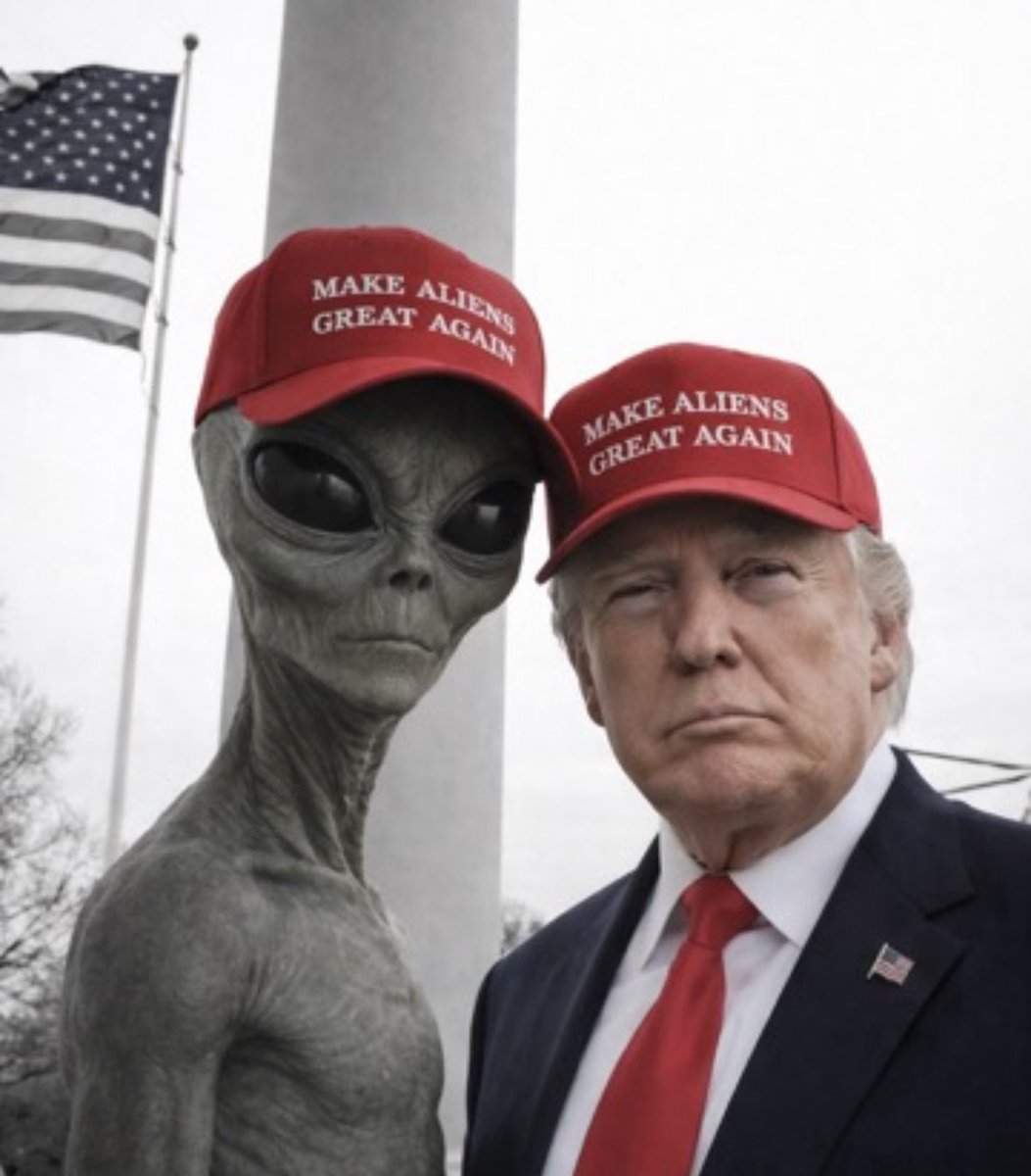 Make Aliens Great Again tweet media