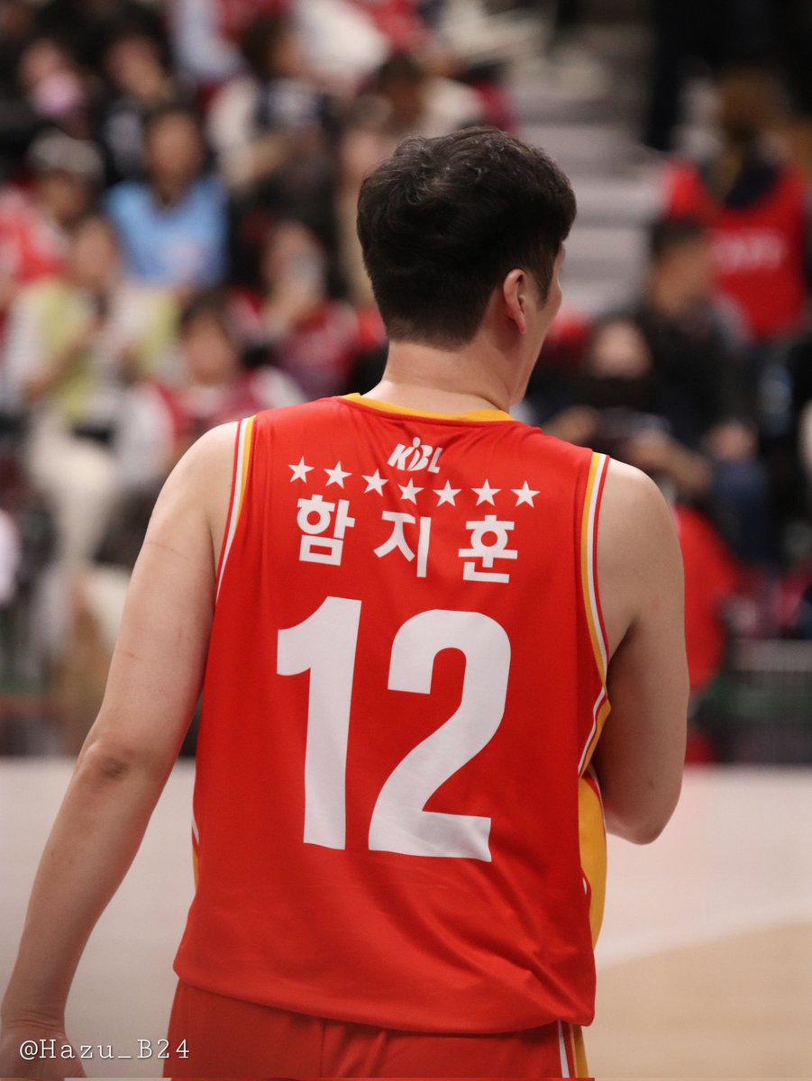 Hazu_B24's tweet photo. 은퇴라고..? 거짓말.... https://t.co/nTPhqeE1D3