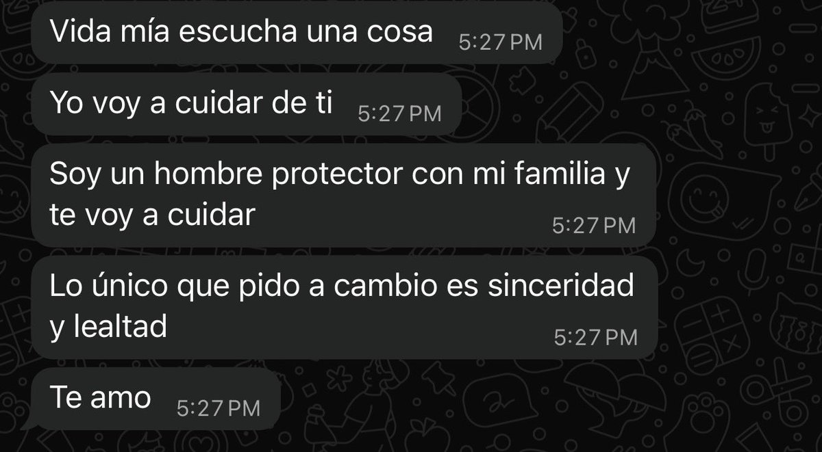 Los mensajes que me mandaba el man mientras le escribía coqueteándole a otra vieja 🤮. Al parecer la sinceridad y lealtad solo era de mi lado.