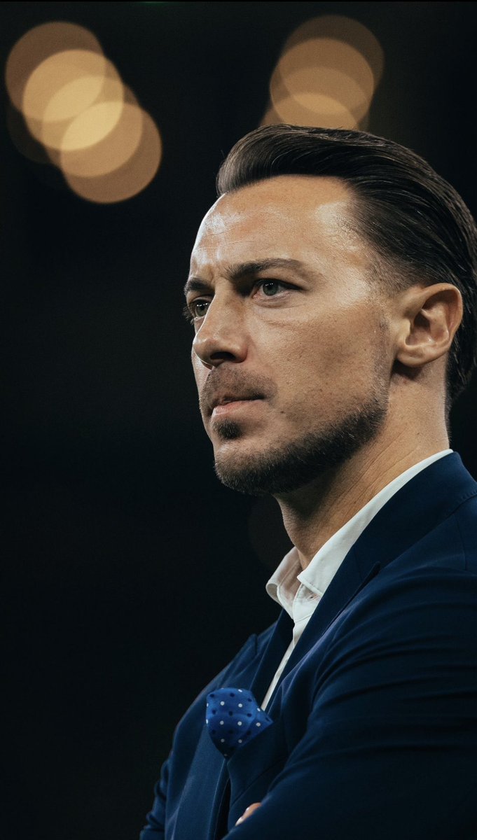 عمرو tweet media