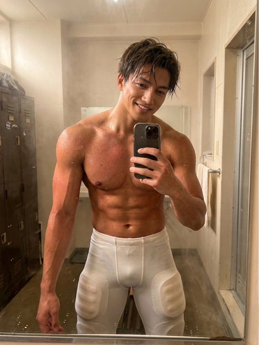 byK_Ky's tweet photo. アップし忘れてたんだけど、
昨日の練習終わりシャワー室で🏈
#by_K #AI_Fiction #アメフト https://t.co/prJCkugehC
