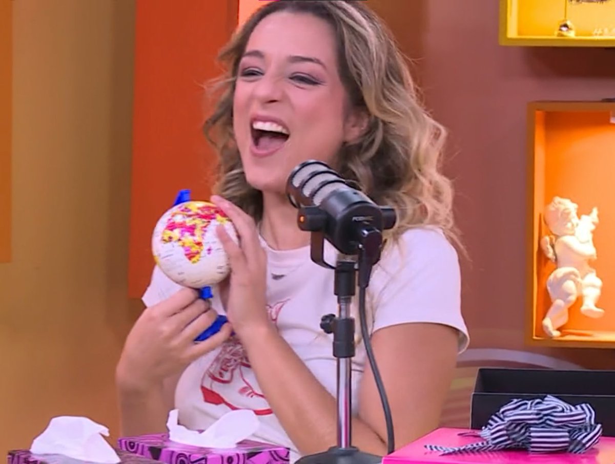 roberta🍍💋 tweet media